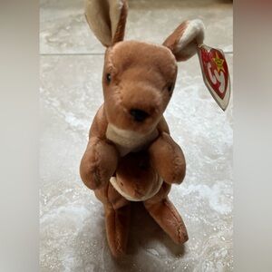 🐻 Pouch the Kangaroo Ty Beanie Baby